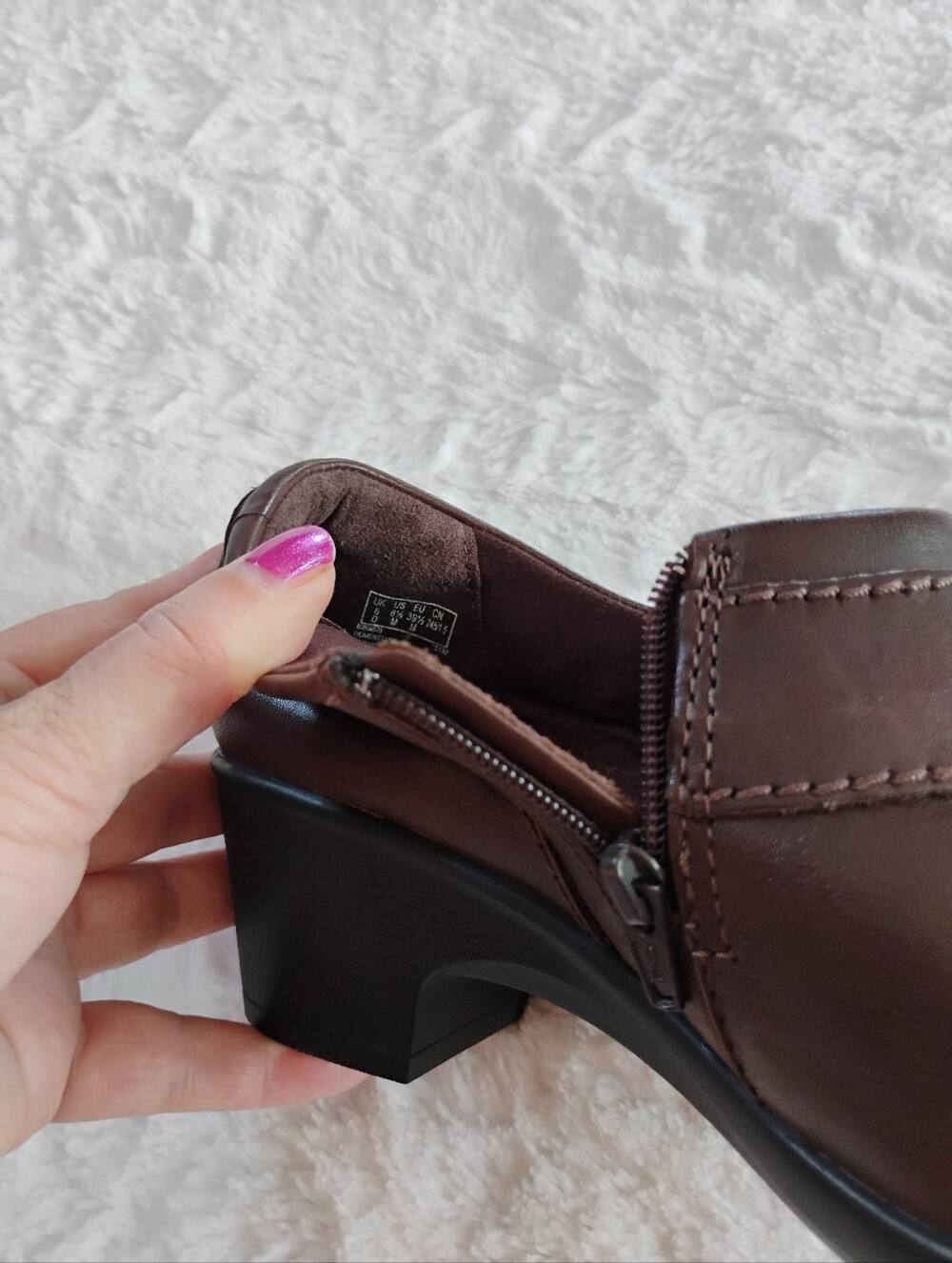 Clarks Collection Genette Curve Leather Side Zip Slip On Shoes - Picture 8 of 11